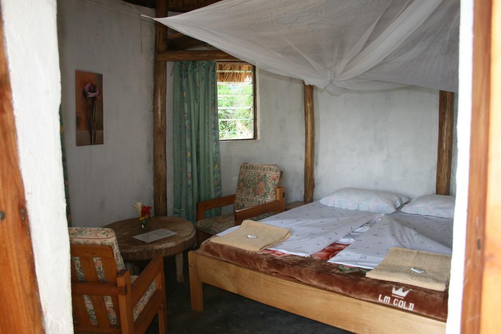 Amasiko Homestay Lake Bunyonyi Kabale Exterior foto