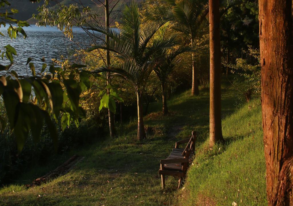 Amasiko Homestay Lake Bunyonyi Kabale Exterior foto